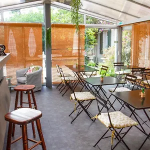 De L'isere Hotel